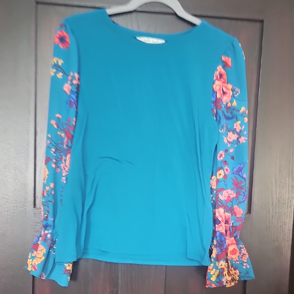 The Pioneer Woman Teal Blouse with Floral Sleeves